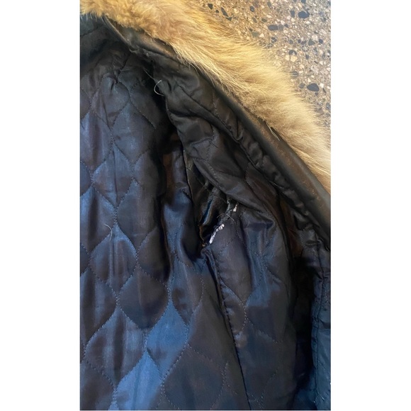 *SOLD* Vintage leather coat/trench - Picture 10 of 12